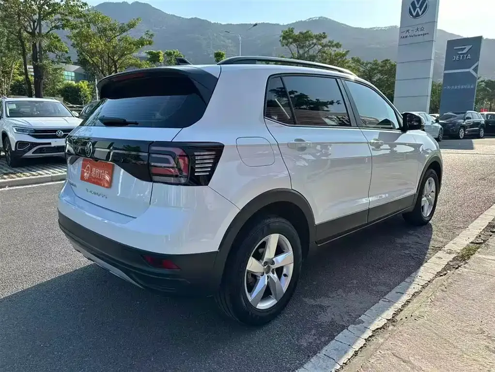 Volkswagen T-Cross — фото 4
