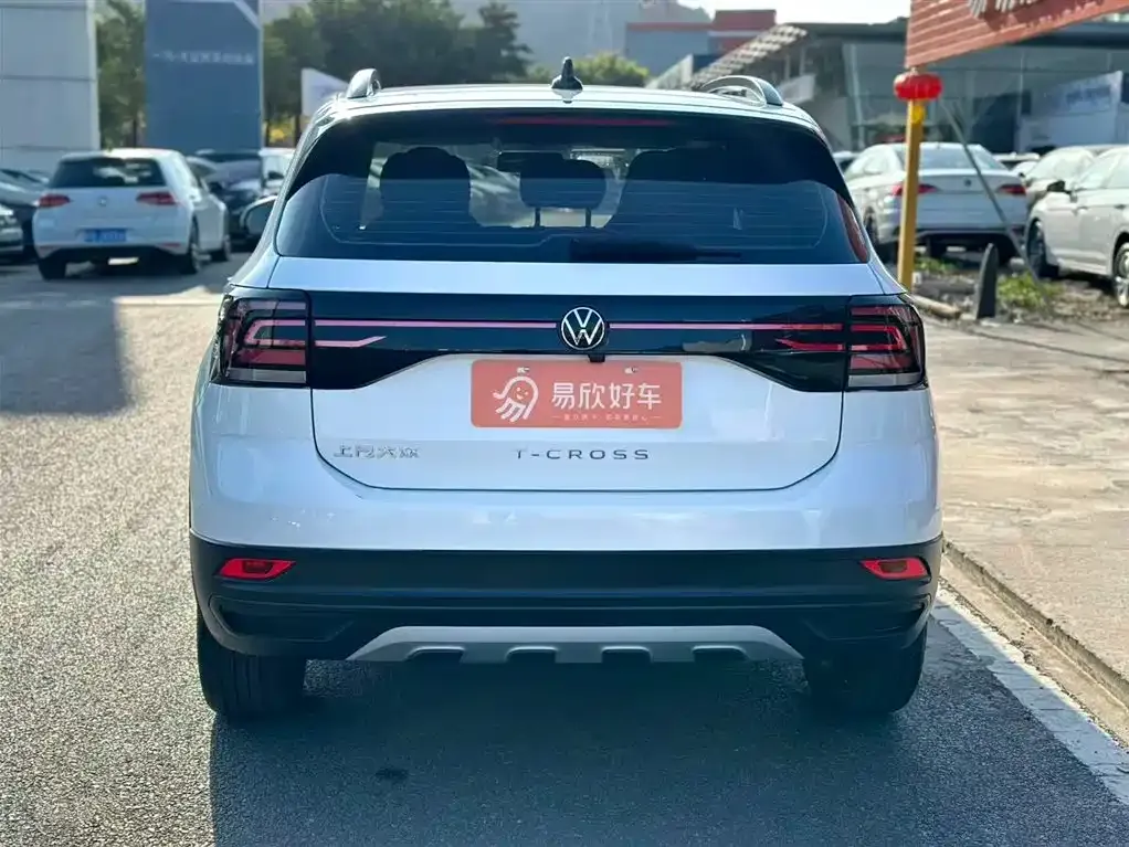 Volkswagen T-Cross — фото 3
