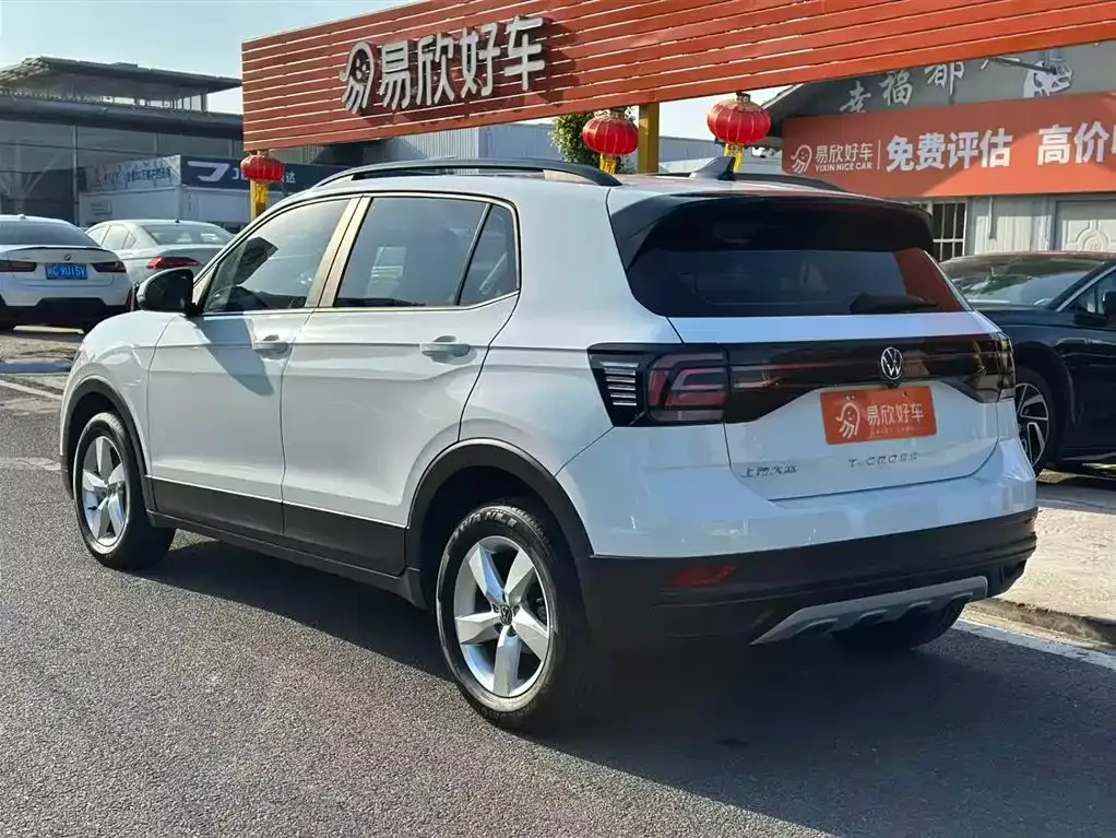 Volkswagen T-Cross — фото 6