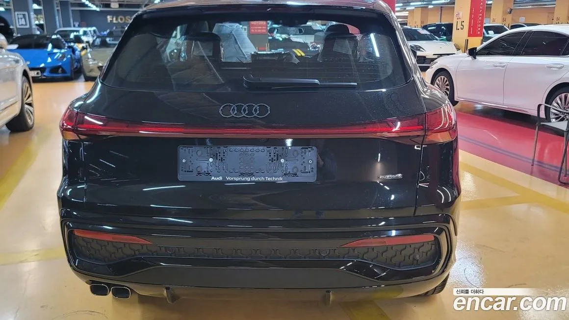Audi Q5 — фото 2