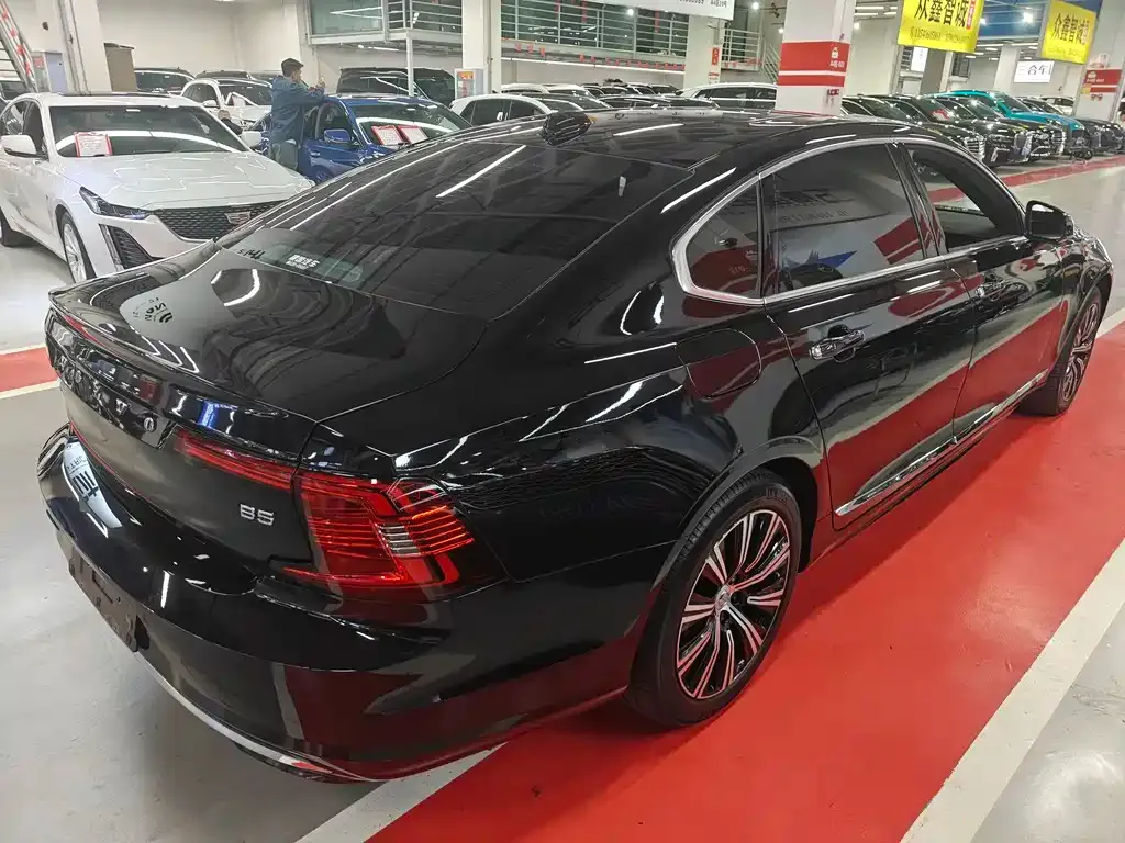 Volvo S90 2021 из CN, фото 3