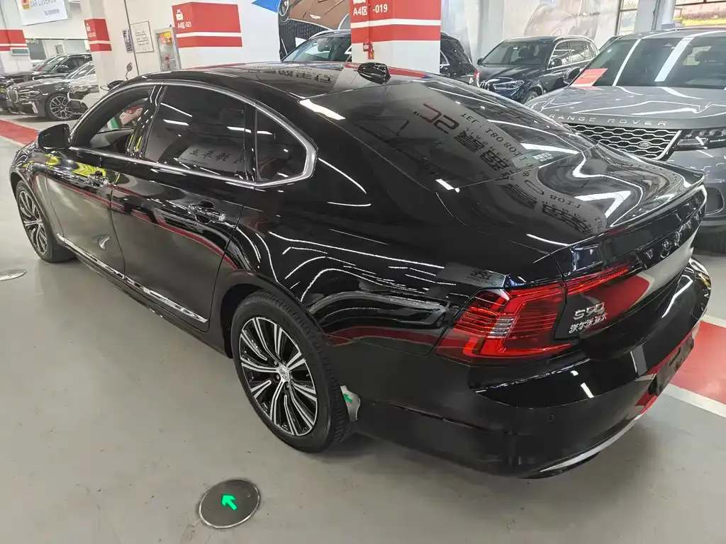 Volvo S90 2021 из CN, фото 2