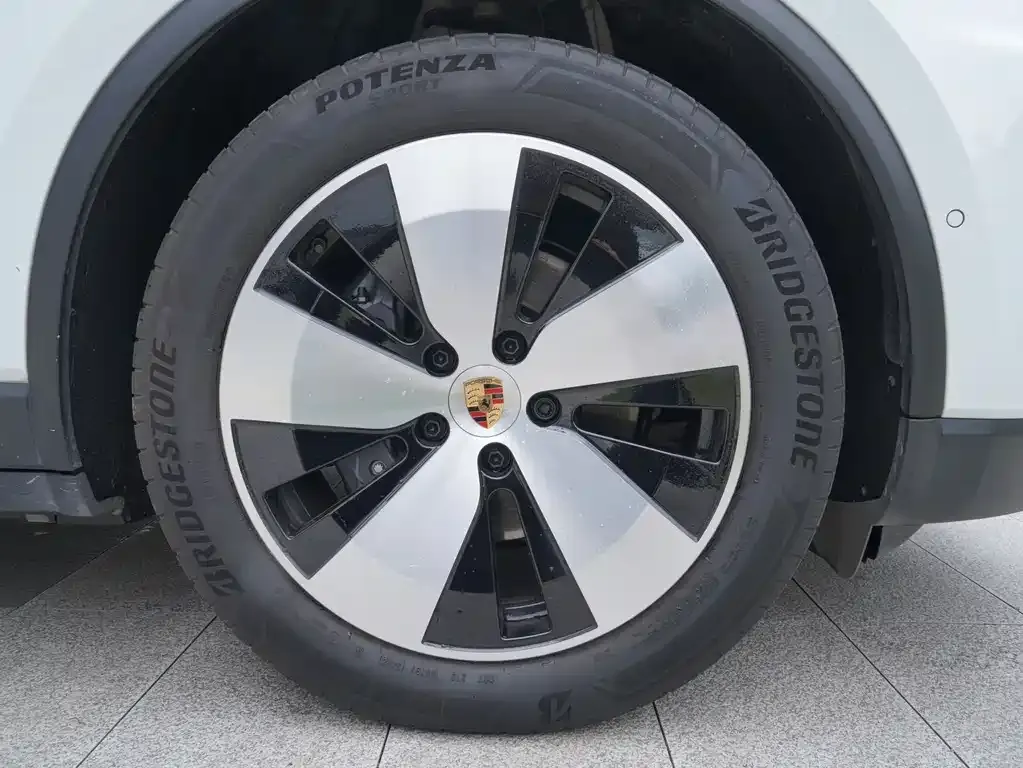 Porsche Macan EV 2025 из CN, фото 5