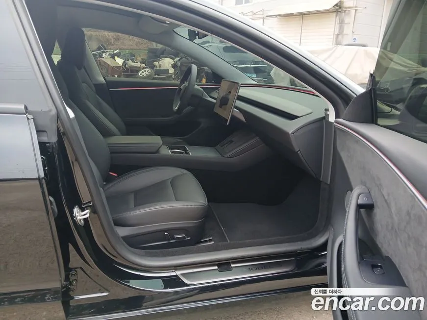 Tesla Model 3 2024 из KR, фото 10