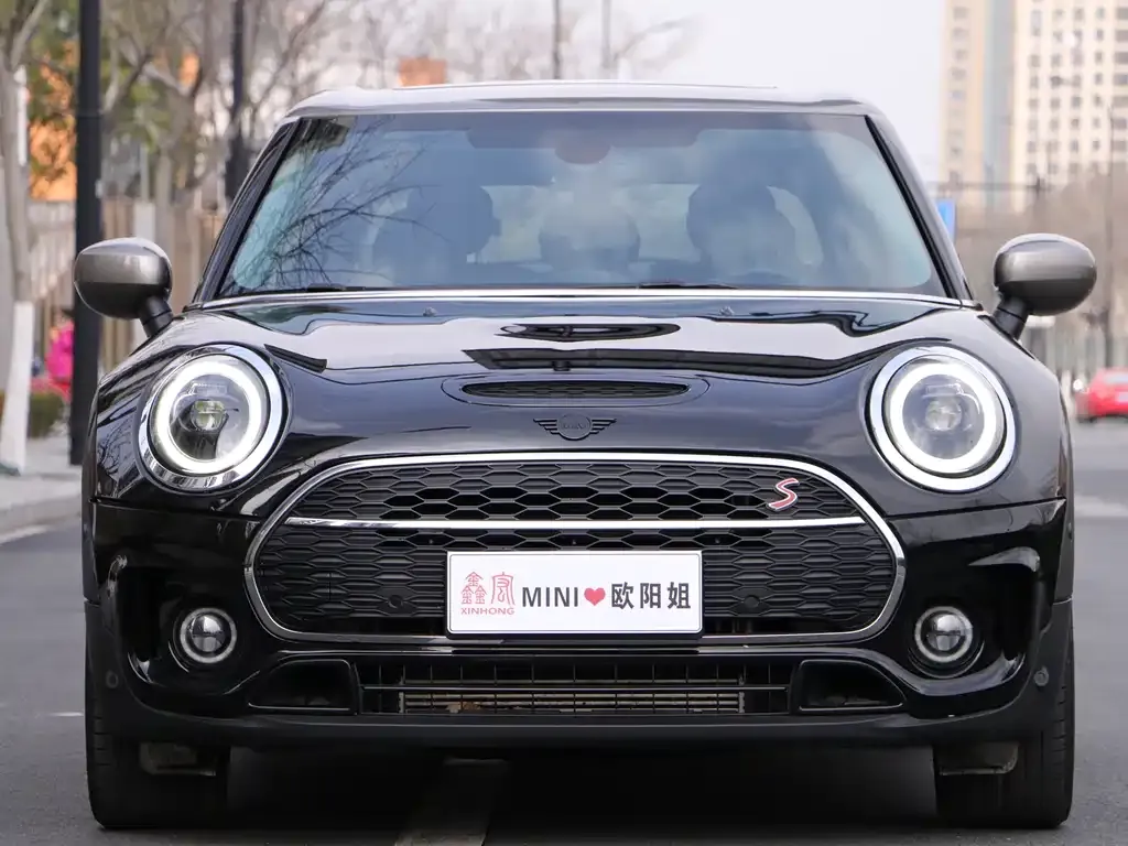 MINI Clubman — фото 9
