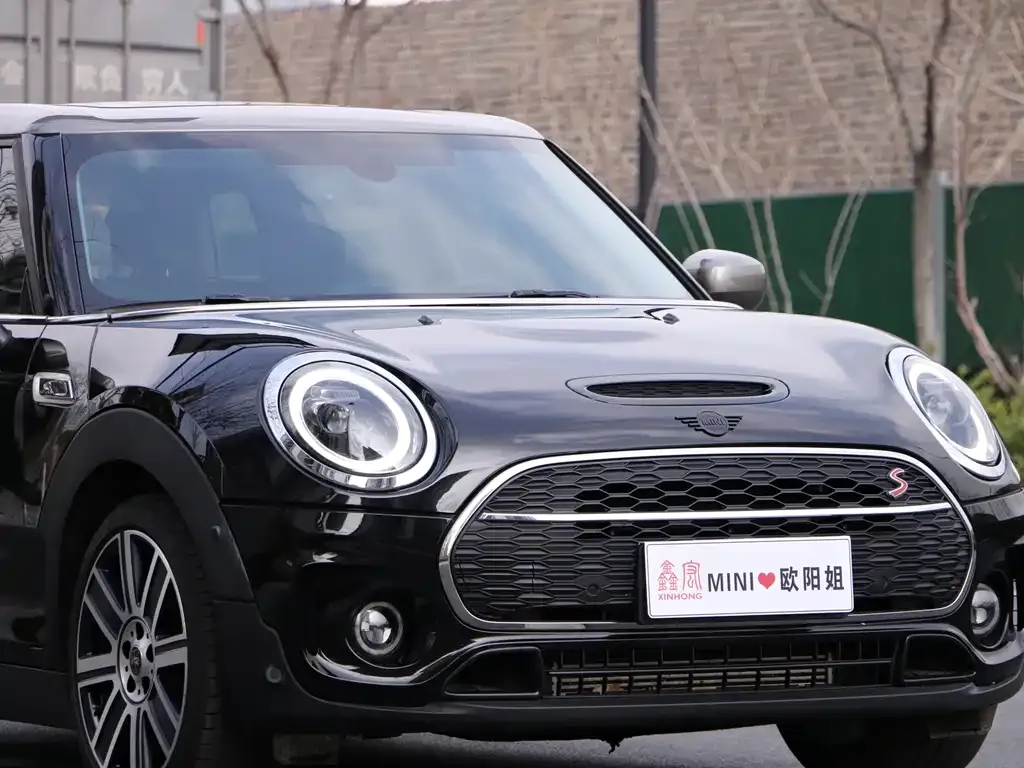 MINI Clubman — фото 5