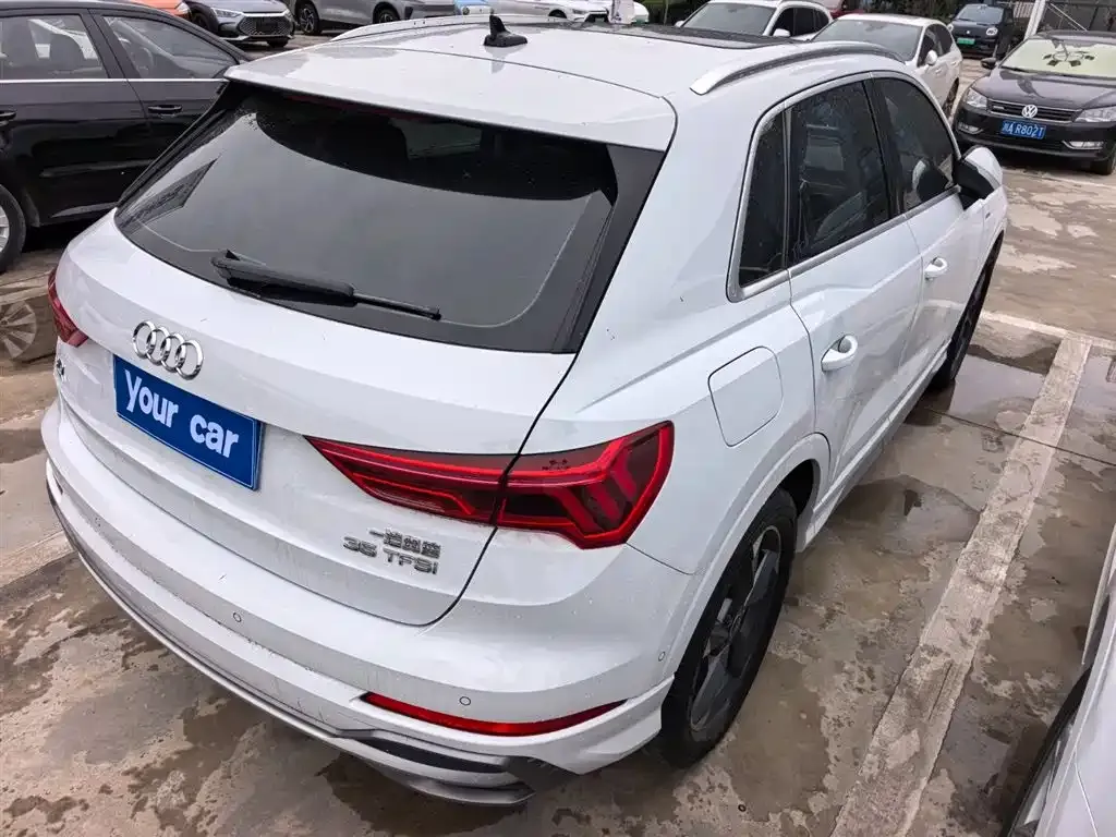 Audi Q3 — фото 5