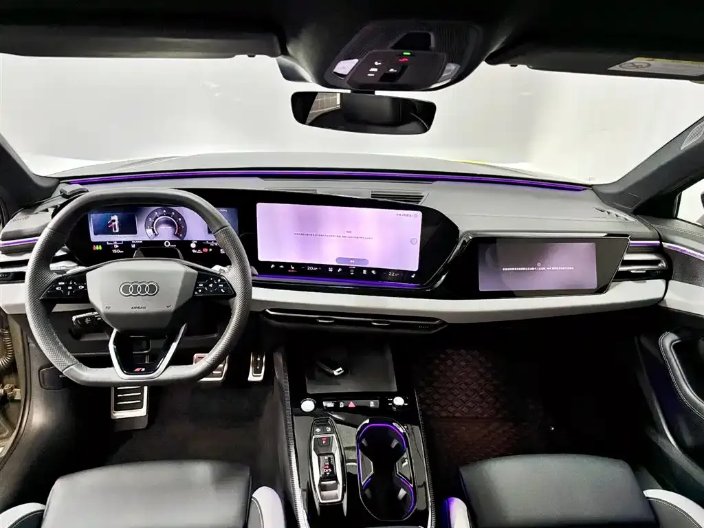 Audi A5L — фото 10
