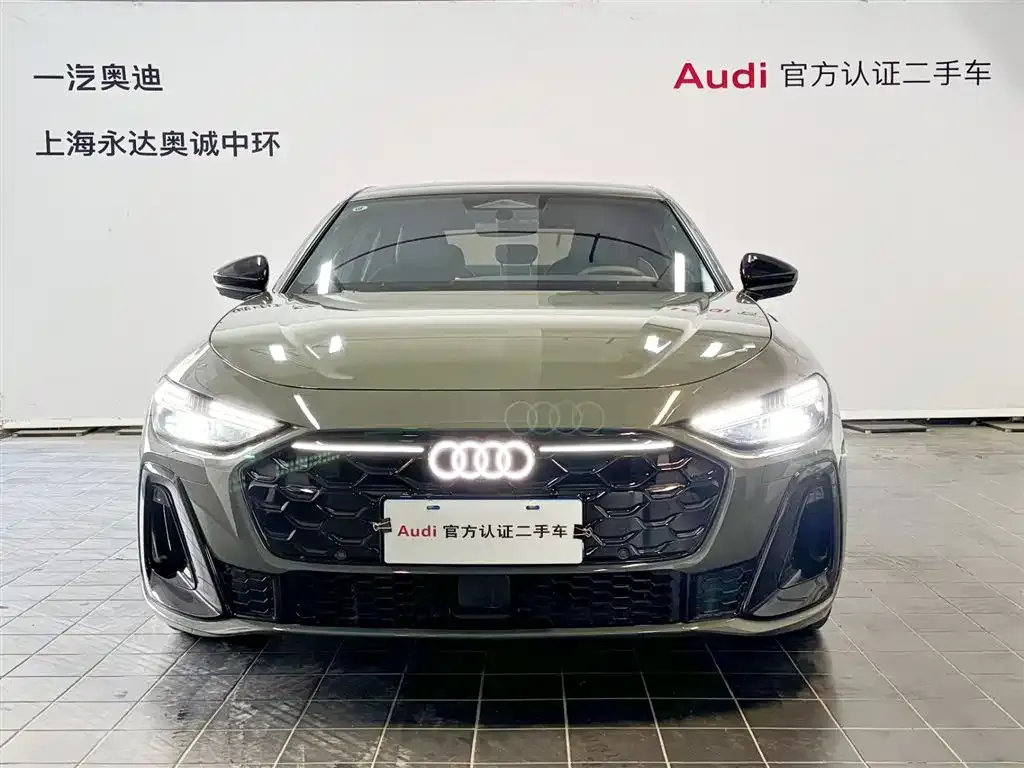 Audi A5L — фото 2
