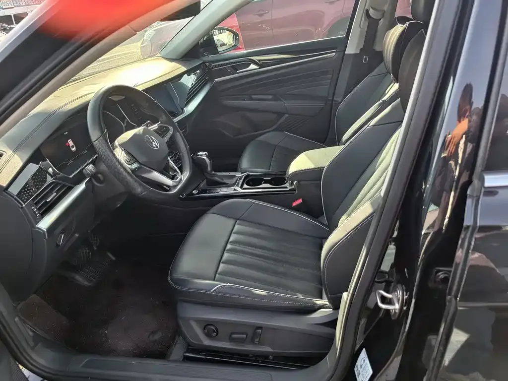 Volkswagen Passat — фото 2
