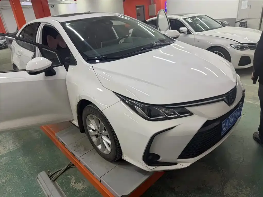 Toyota Corolla 2021 из CN, фото 9