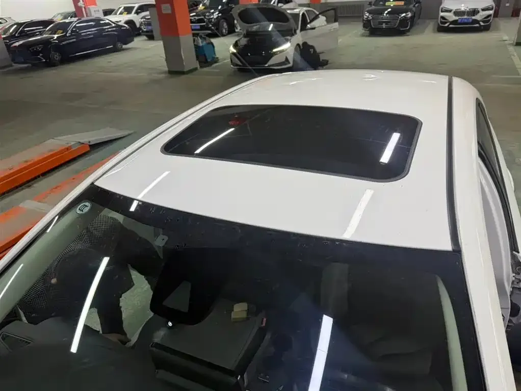 Toyota Corolla 2021 из CN, фото 2
