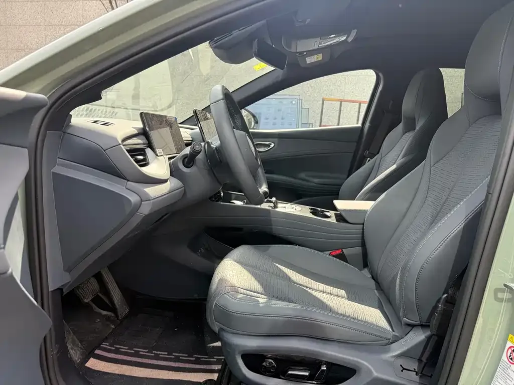 BYD Seal 06GT — фото 4
