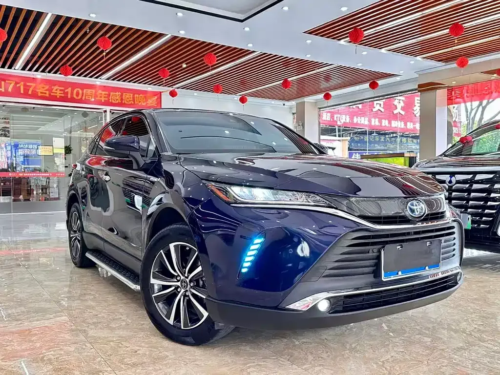 Toyota Harrier — фото 8
