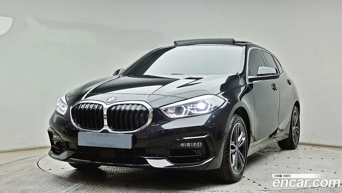 BMW 1-Series — фото 1