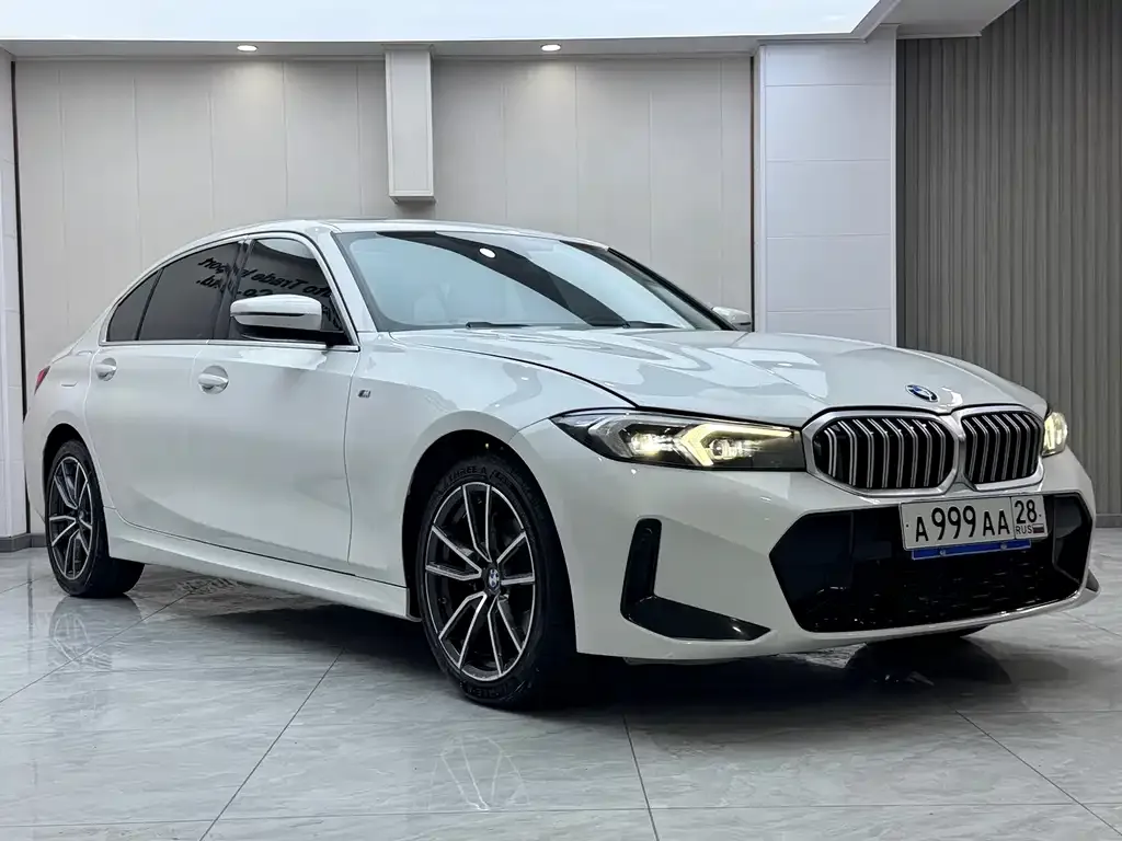 BMW 3 Series 2023 из CN, фото 5