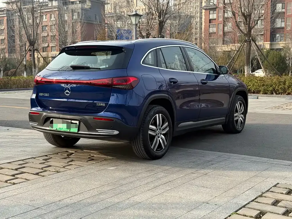 Mercedes-Benz EQA 2023 из CN, фото 10
