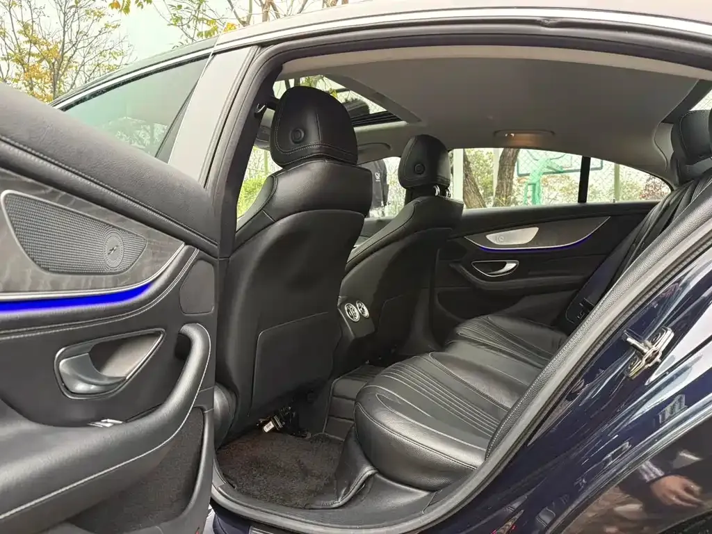 Mercedes-Benz CLS — фото 5