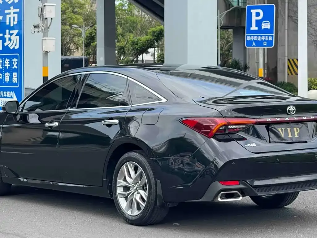 Toyota Avalon 2021 из CN, фото 7
