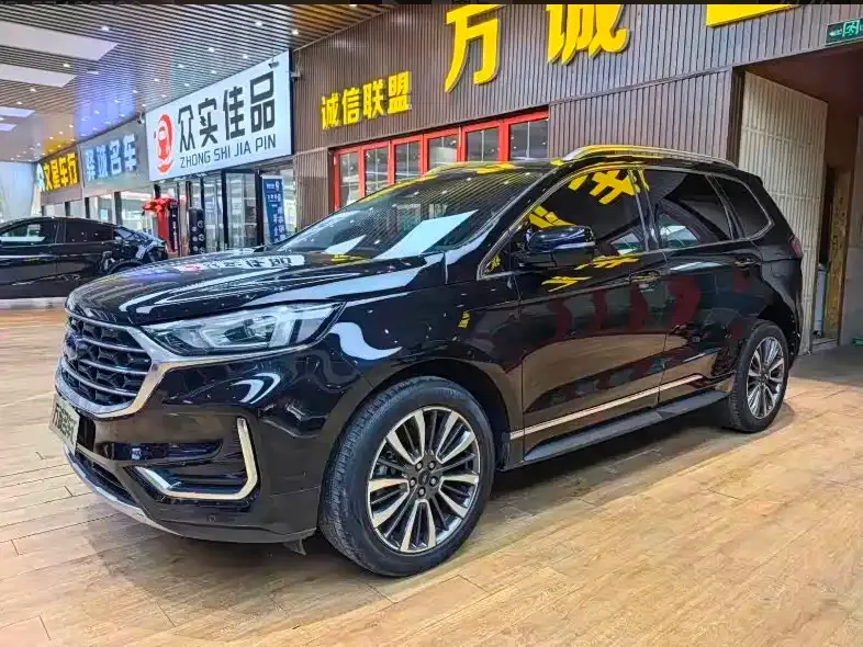 Ford Edge 2022 из CN, фото 1