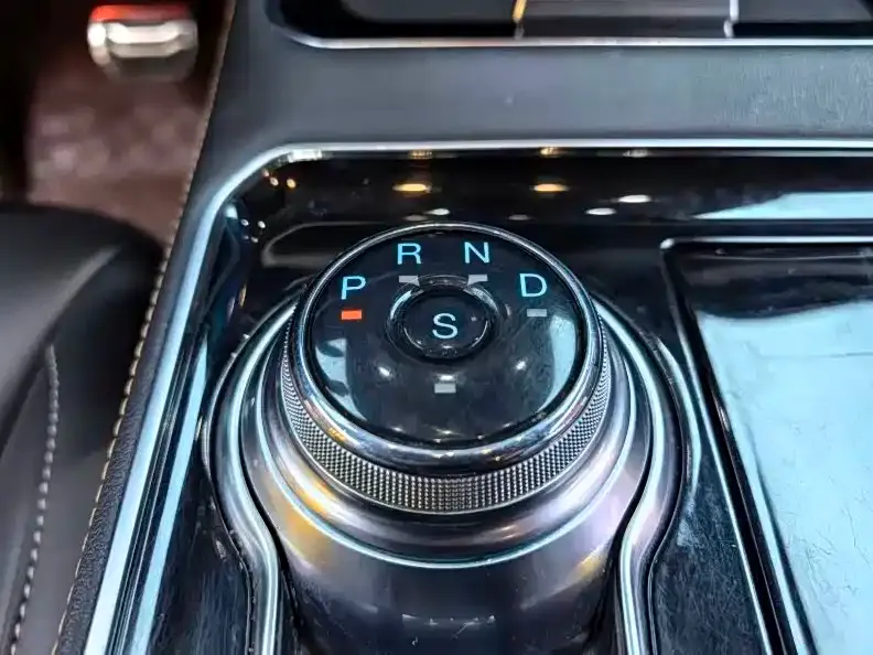 Ford Edge 2022 из CN, фото 7