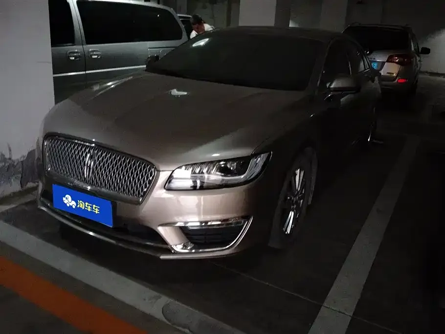 Lincoln MKZ