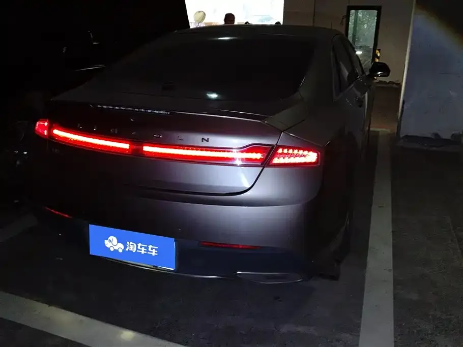 Lincoln MKZ 2021 из CN, фото 3