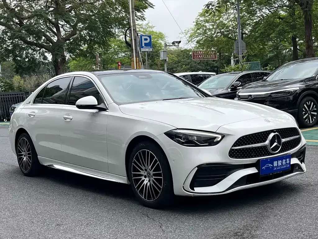 Mercedes-Benz C-Class — фото 10