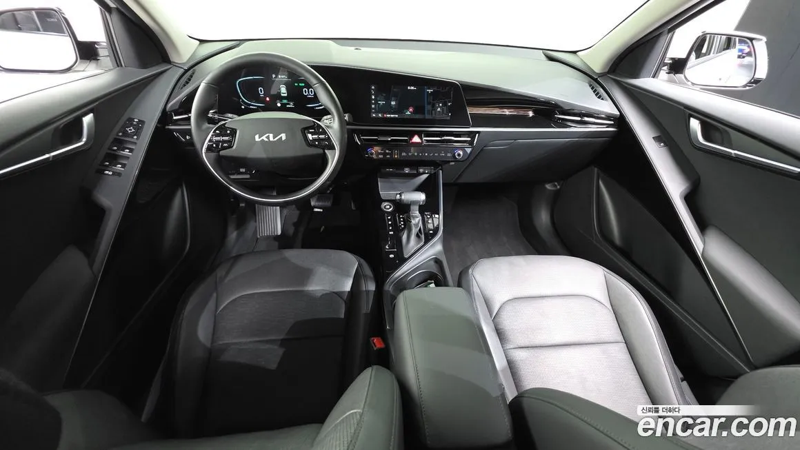 Kia Niro — фото 3