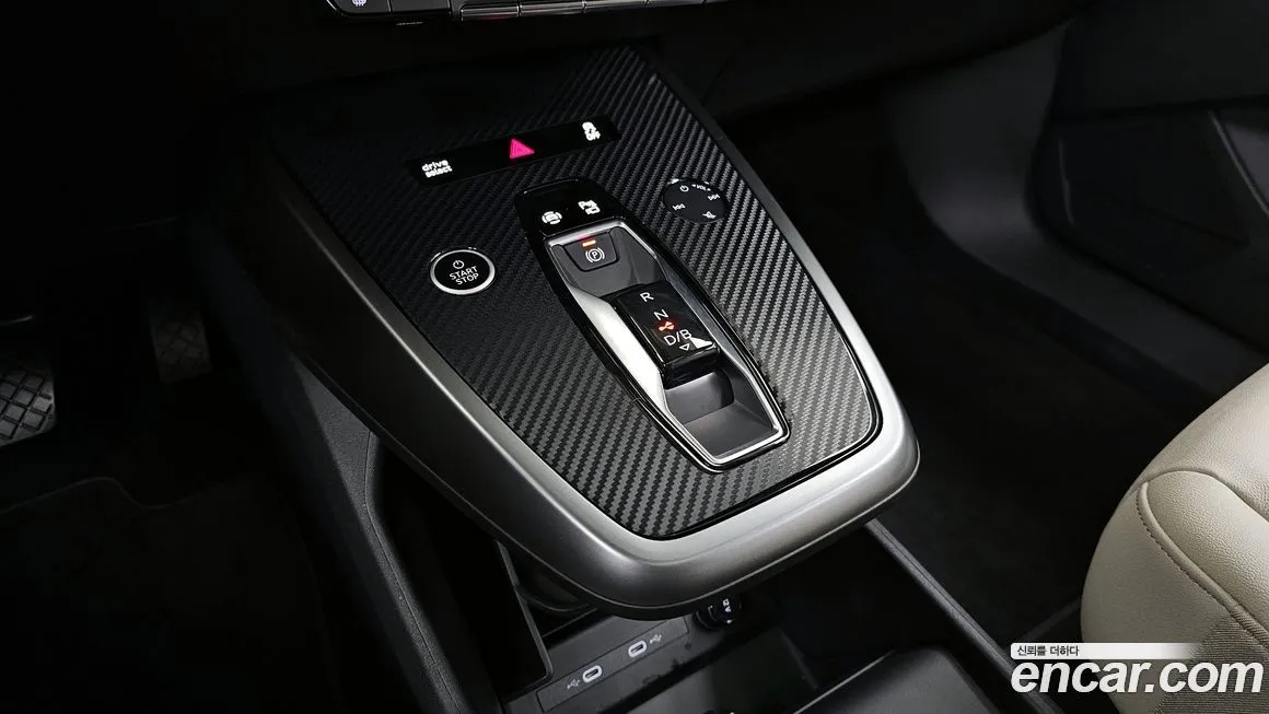 Audi Q4 e-tron 2025 из KR, фото 5