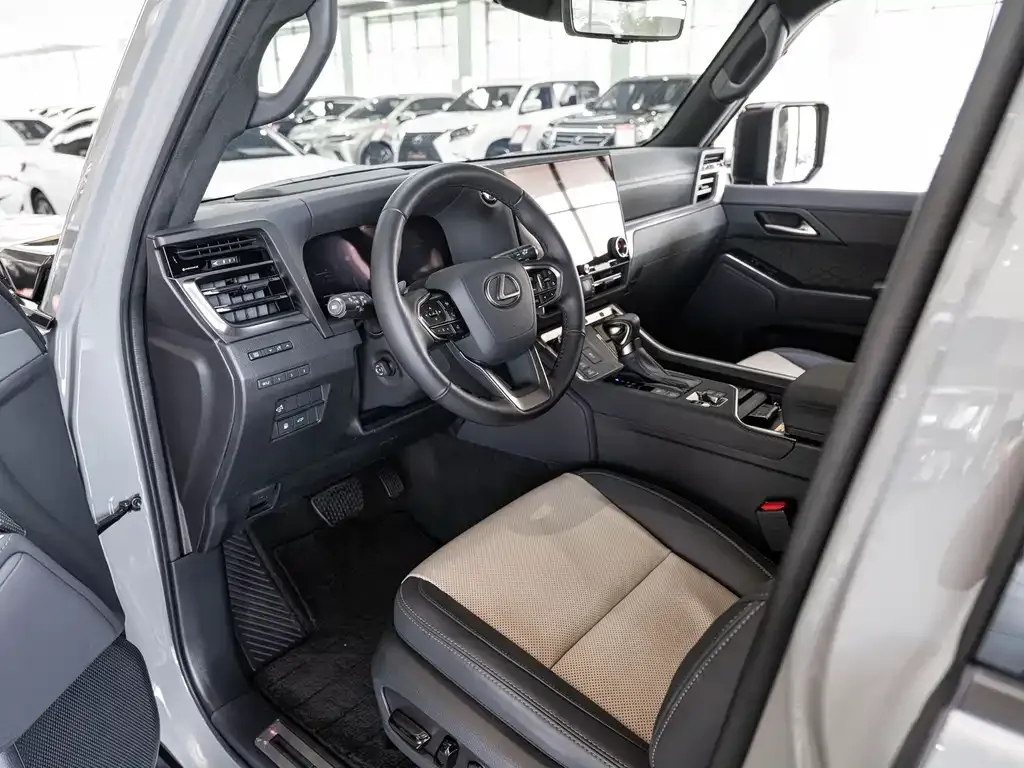 Lexus GX 2024 из CN, фото 8