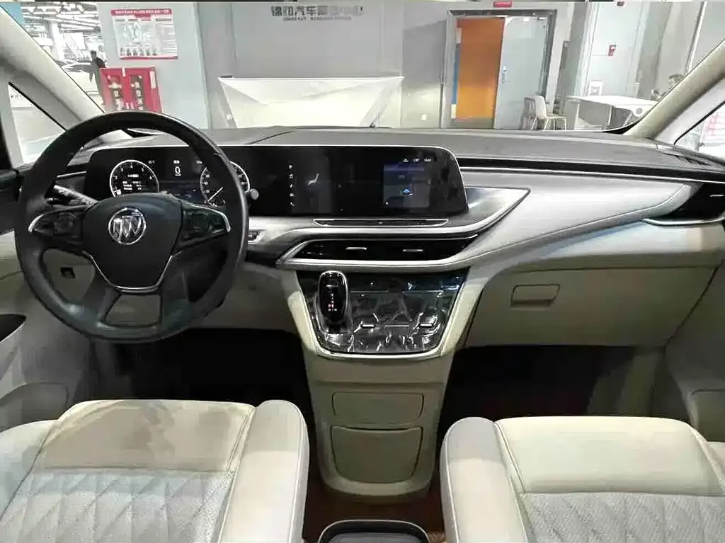 Buick GL8 2023 из CN, фото 8