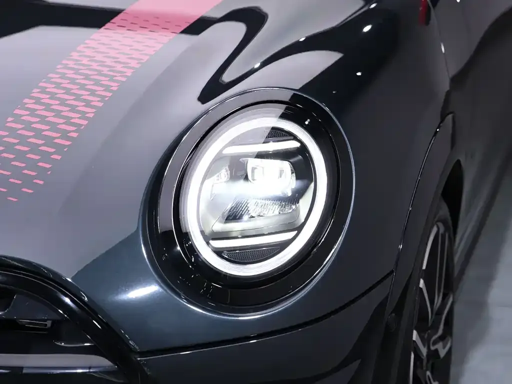 MINI JCW (John Cooper Works) — фото 8