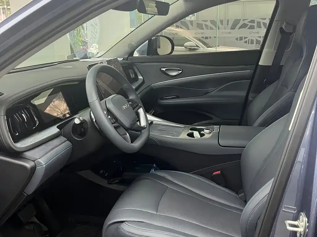 BYD Hiace 07 DM-i — фото 6