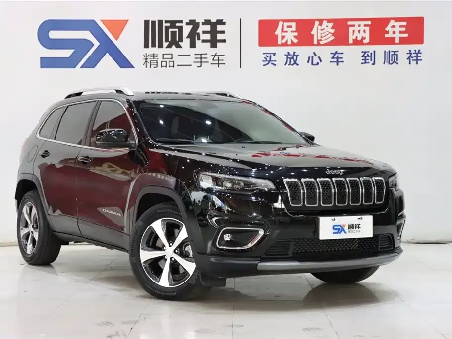 Jeep Cherokee 2021 из CN, фото 8