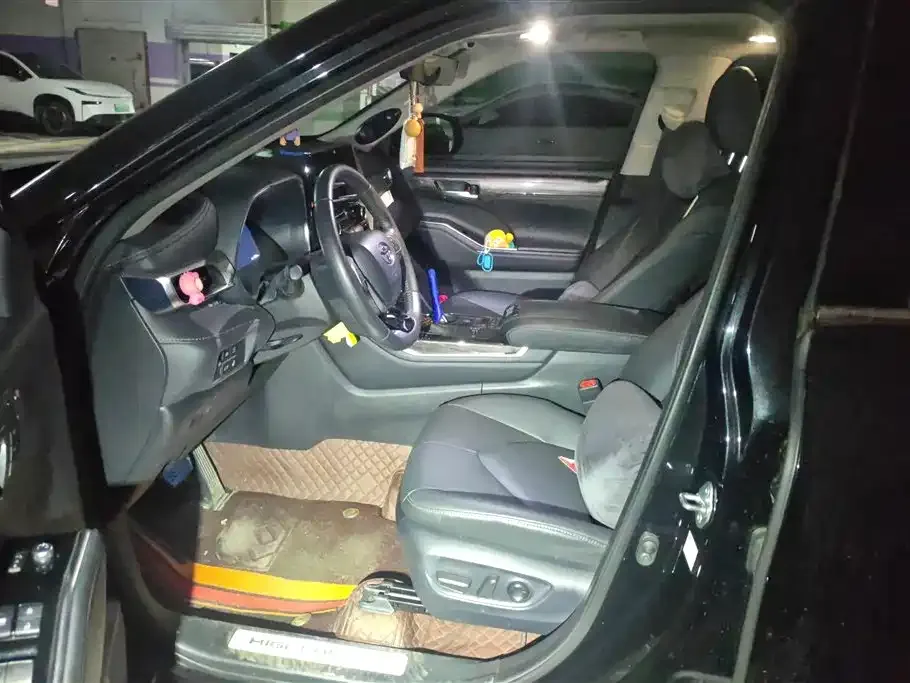 Toyota Highlander 2024 из CN, фото 4