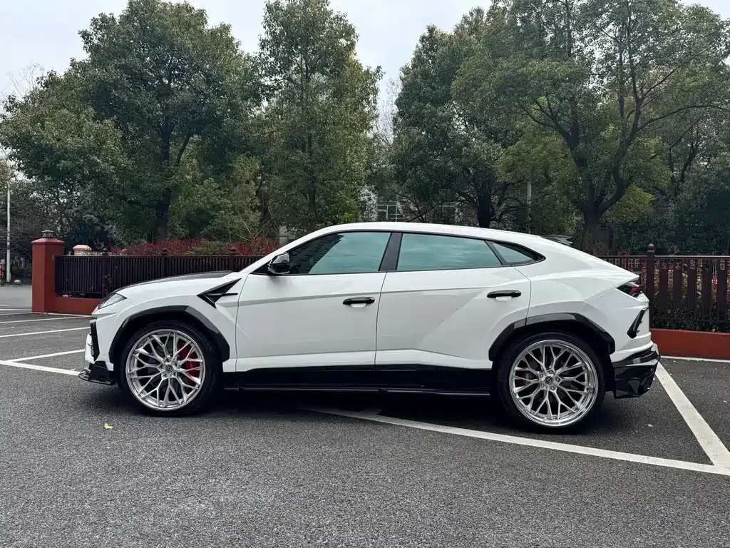 Lamborghini Urus 2021 из CN, фото 9