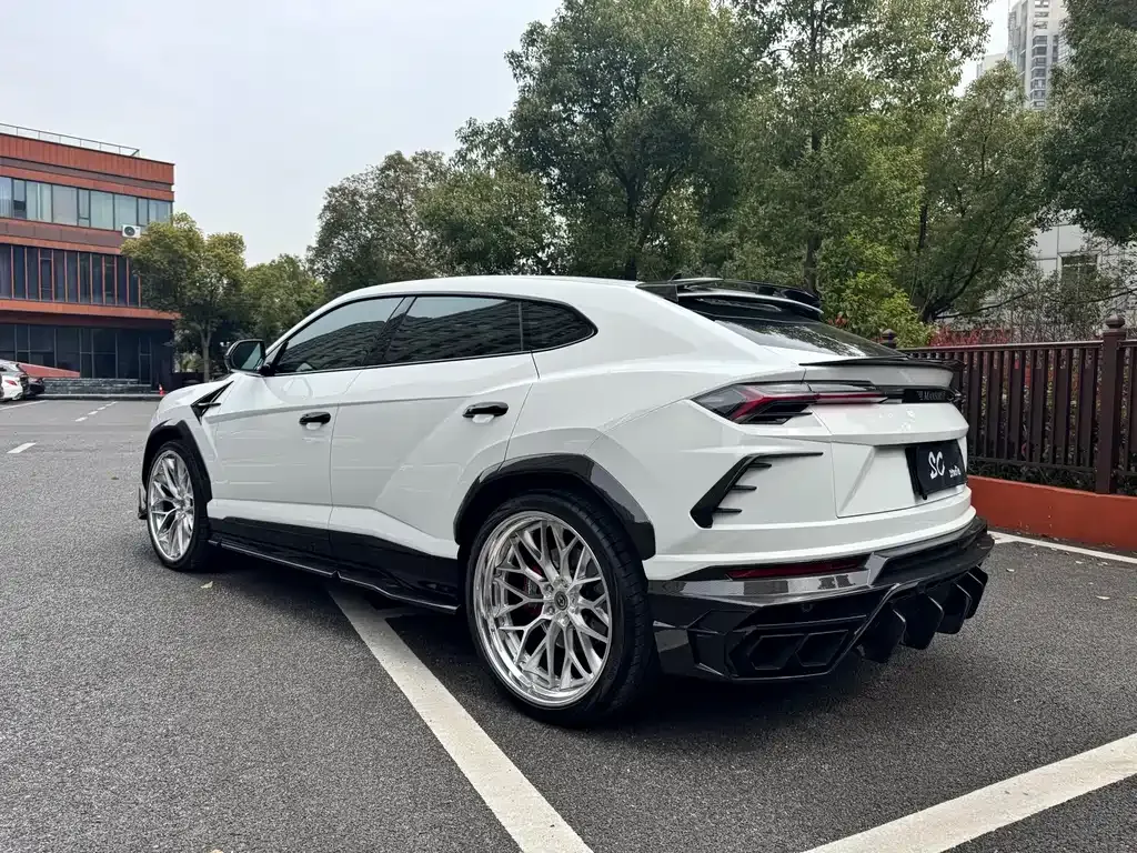 Lamborghini Urus 2021 из CN, фото 8