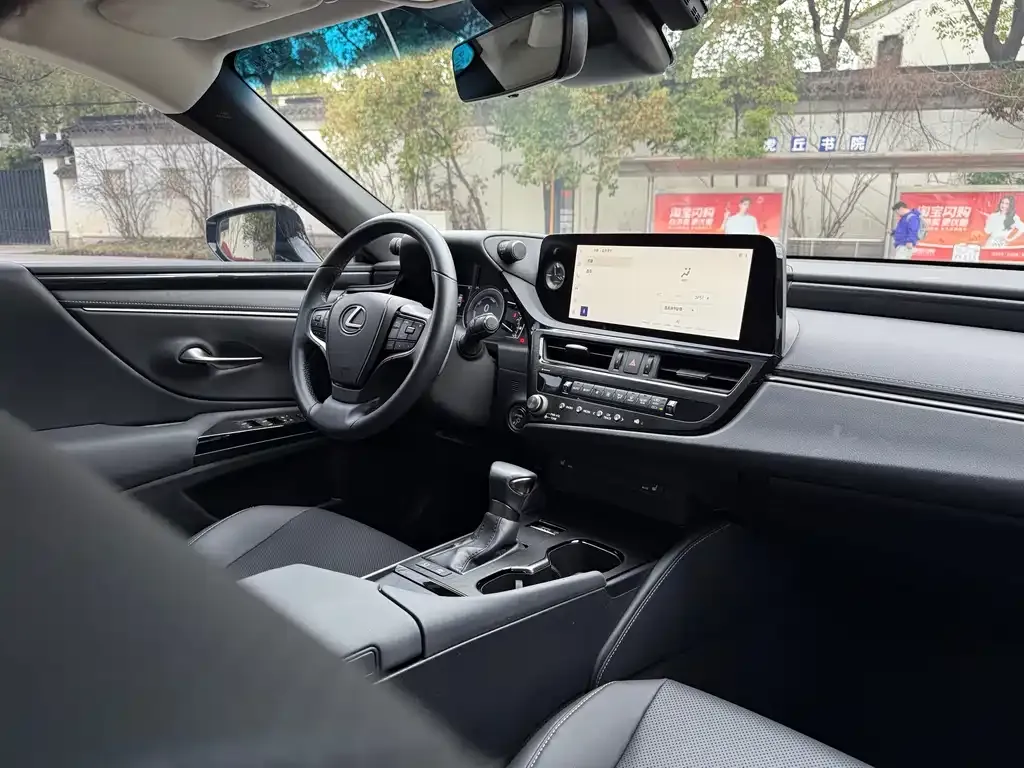 Lexus ES 2022 из CN, фото 5
