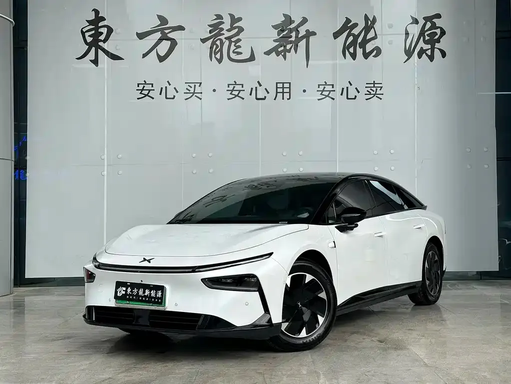 XPeng P7+ — фото 1