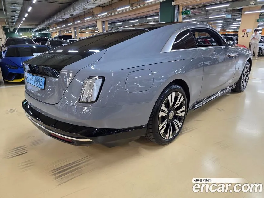 Rolls-Royce Spectre 2024 из KR, фото 2