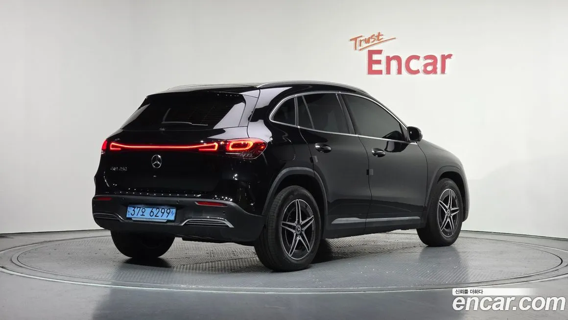 Mercedes-Benz EQA 2023 из KR, фото 3
