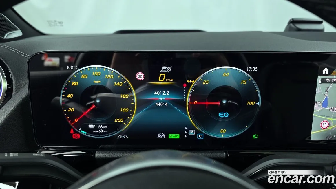 Mercedes-Benz EQA 2023 из KR, фото 2