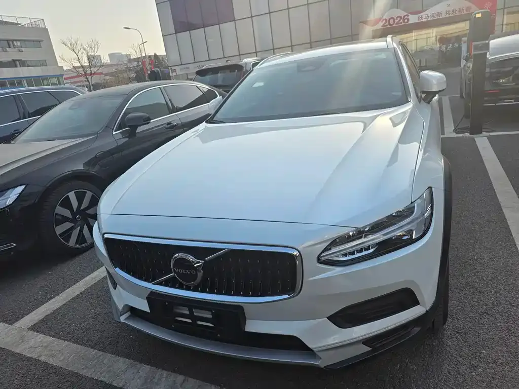 Volvo V90 — фото 5