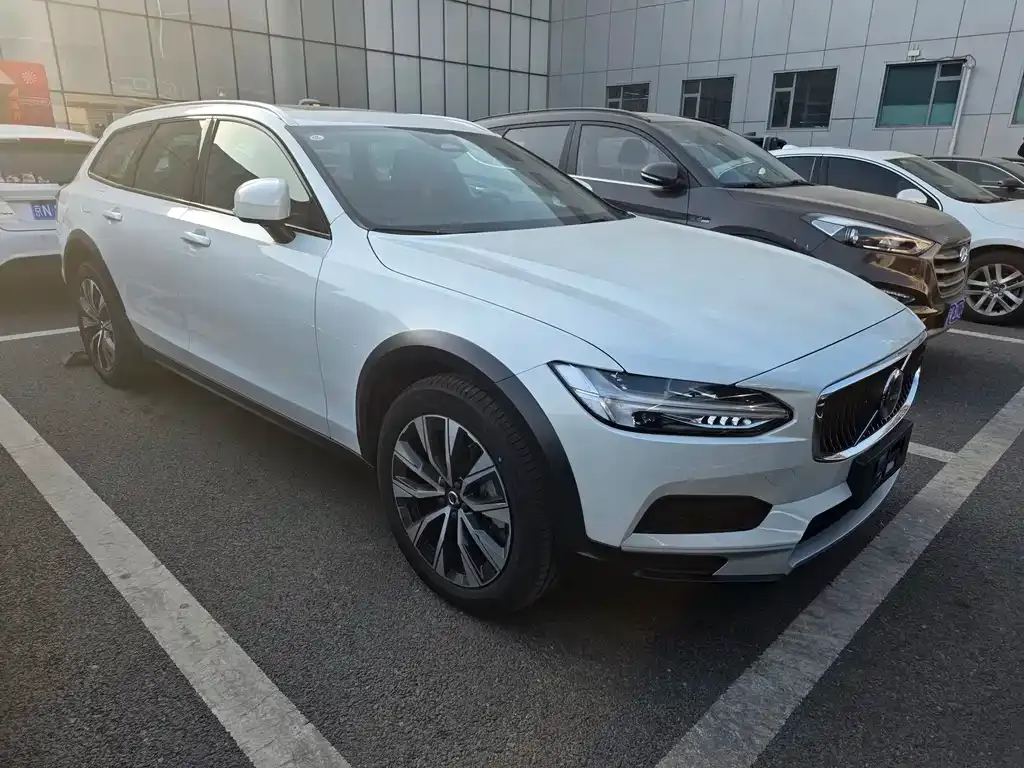 Volvo V90 — фото 3
