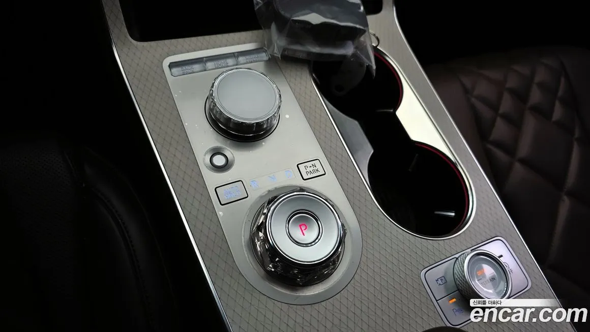 Genesis GV80 — фото 10