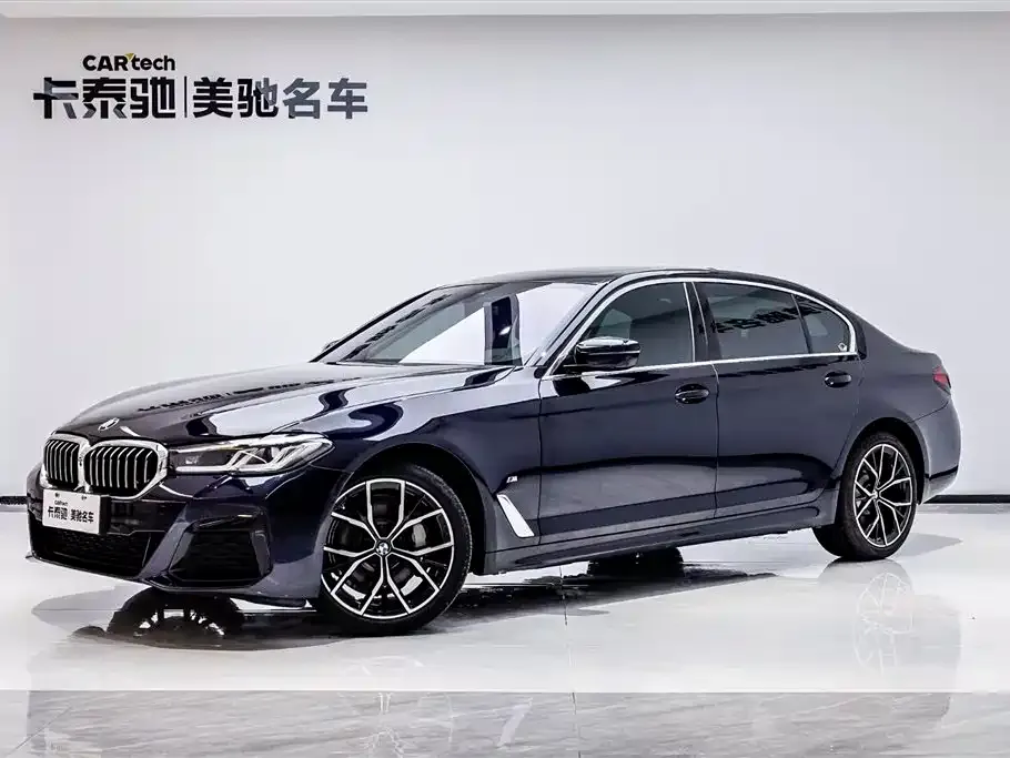BMW 5 Series — фото 1
