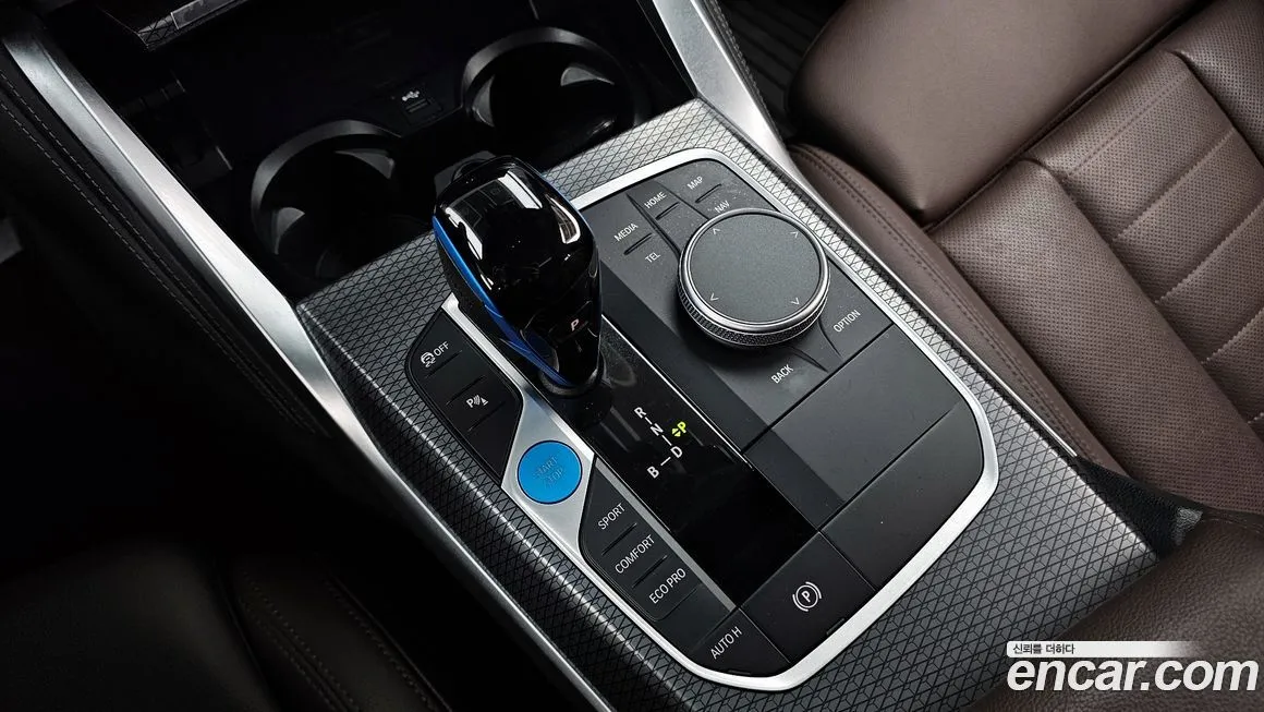 BMW i4 2023 из KR, фото 7