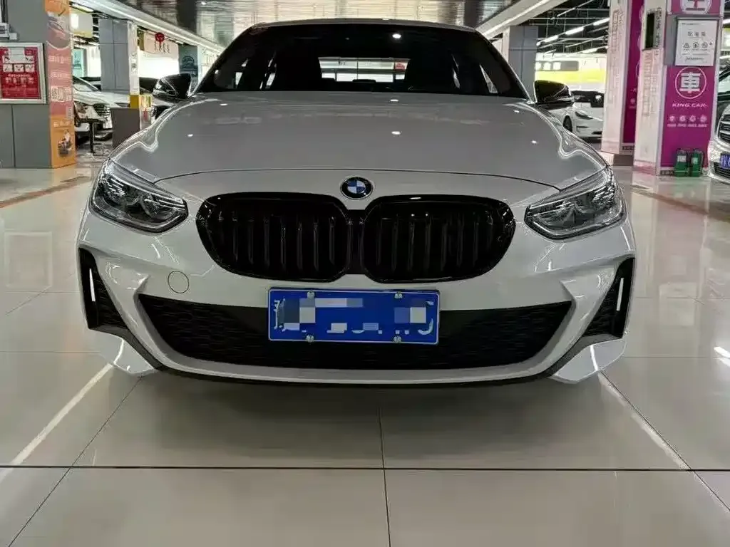 BMW 1 Series — фото 1