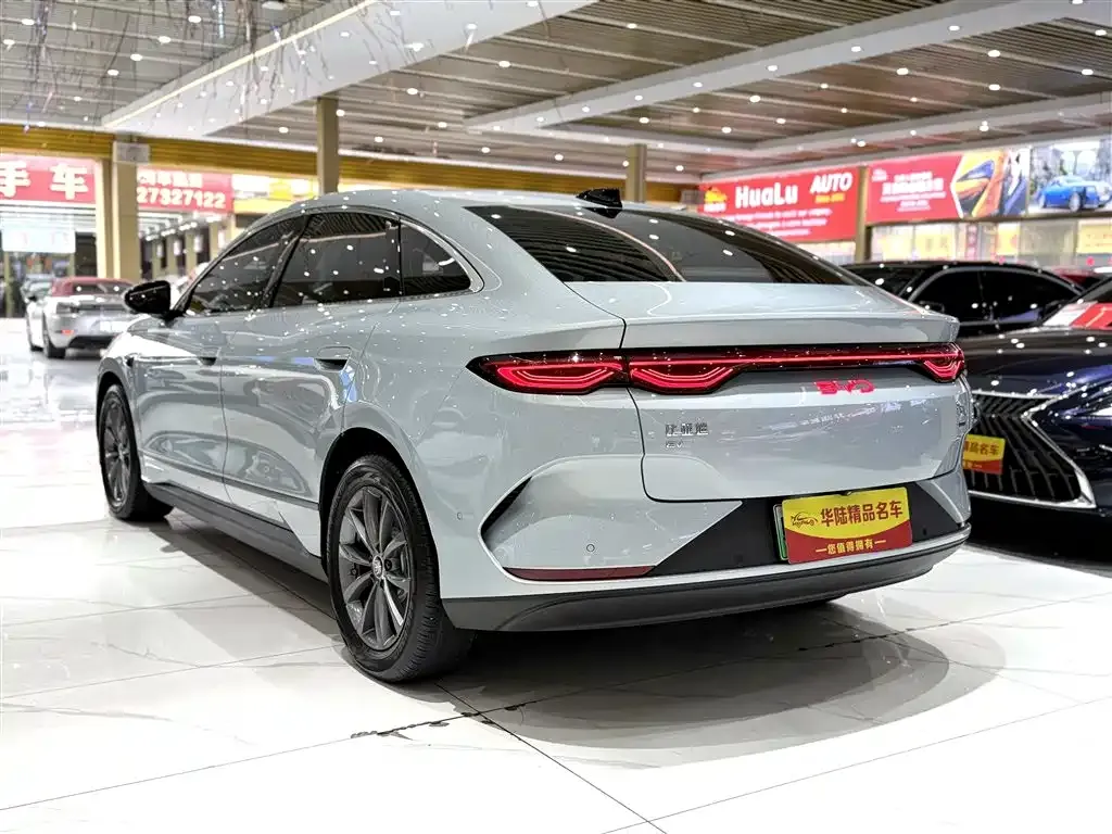 BYD Qin L — фото 10